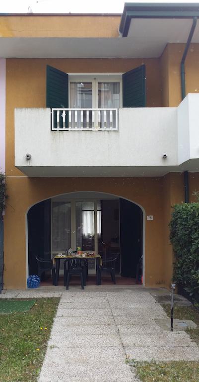 كاوْرلي Villa Malaga المظهر الخارجي الصورة